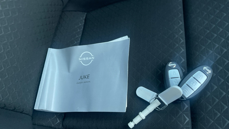 Nissan Juke 1.0 DiG-T 114 N-Connecta 5dr Petrol Hatchback